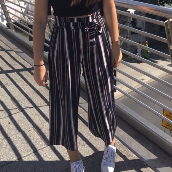 Zara Pants - 5/$25 Zara TRF paperbag waist wide leg trousers